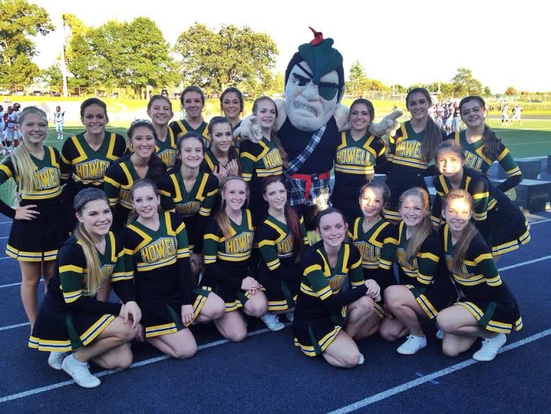 Howell varsity Pompom prepares for upcoming competition