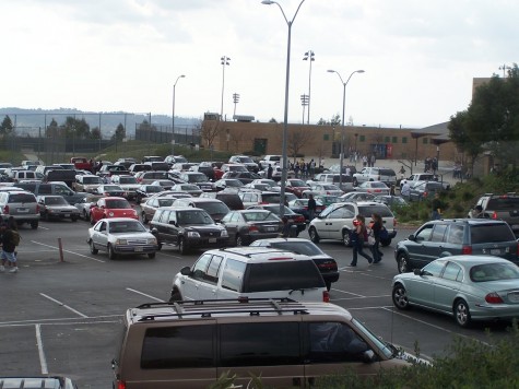 Parking lots at HHS worry student drivers