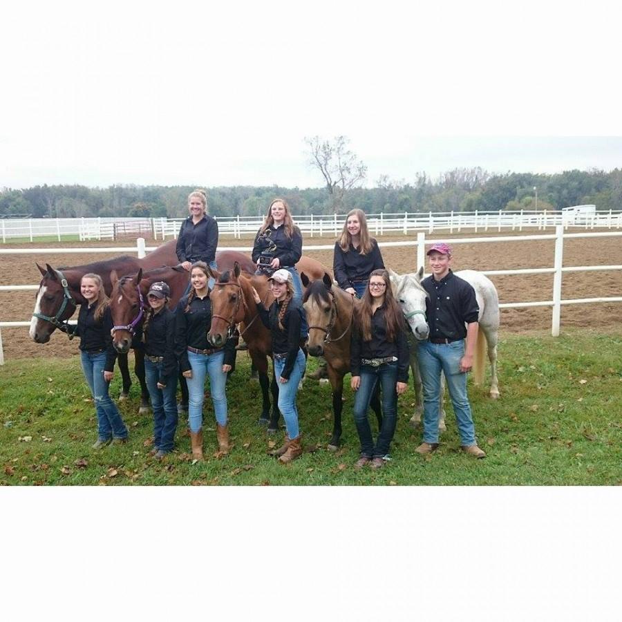 Howell+High+School+equestrian+team+wins+regionals%2C+heads+off+to+states