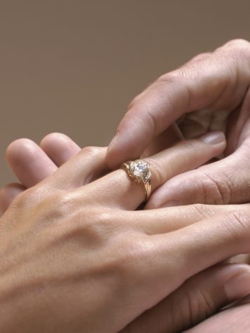 Price Harry engaged to actress Meghan Markle